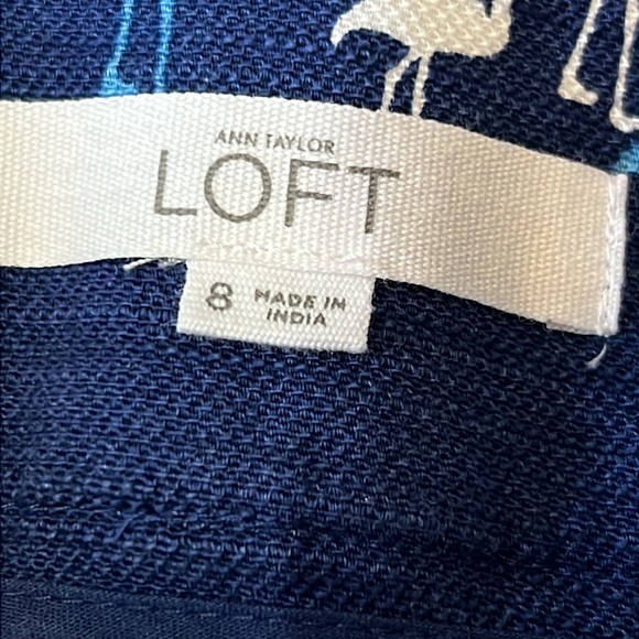 LOFT The Riviera 4" Short Navy Flamingo Size 8 - Picture 9 of 14